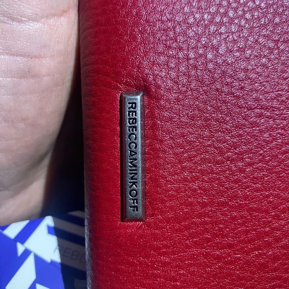 Rebecca Minkoff Hold A Little Wristlet Genuine Leather for iPhone 8/7 NIB